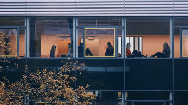 Gesamtschule Rosenhöhe - Lernräume bewegen uns